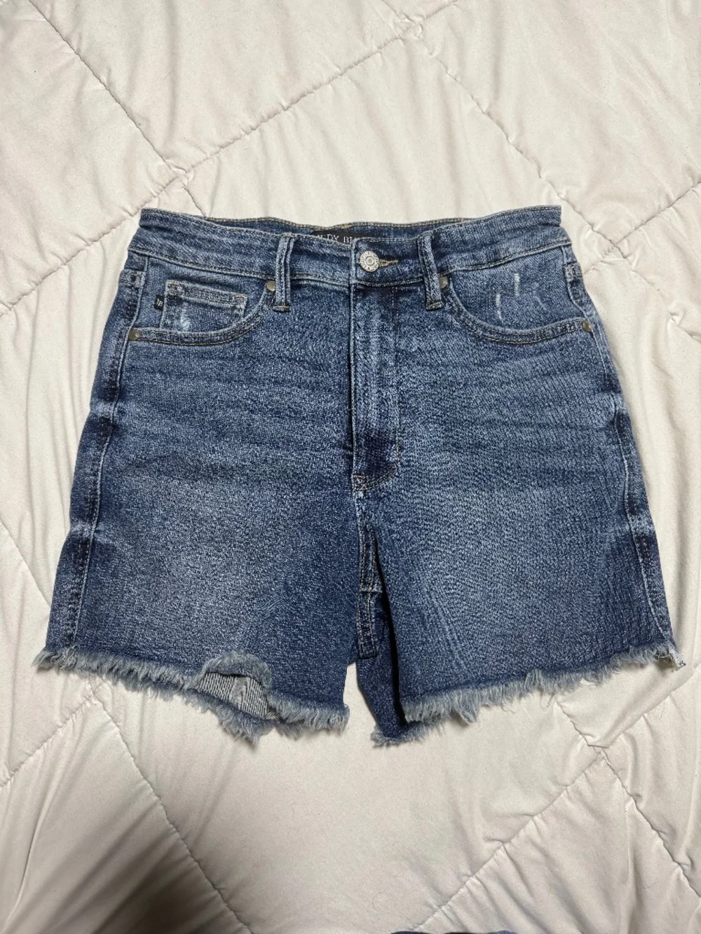 Judy Blue Los Angeles Jean Shorts Medium Cotton Blend